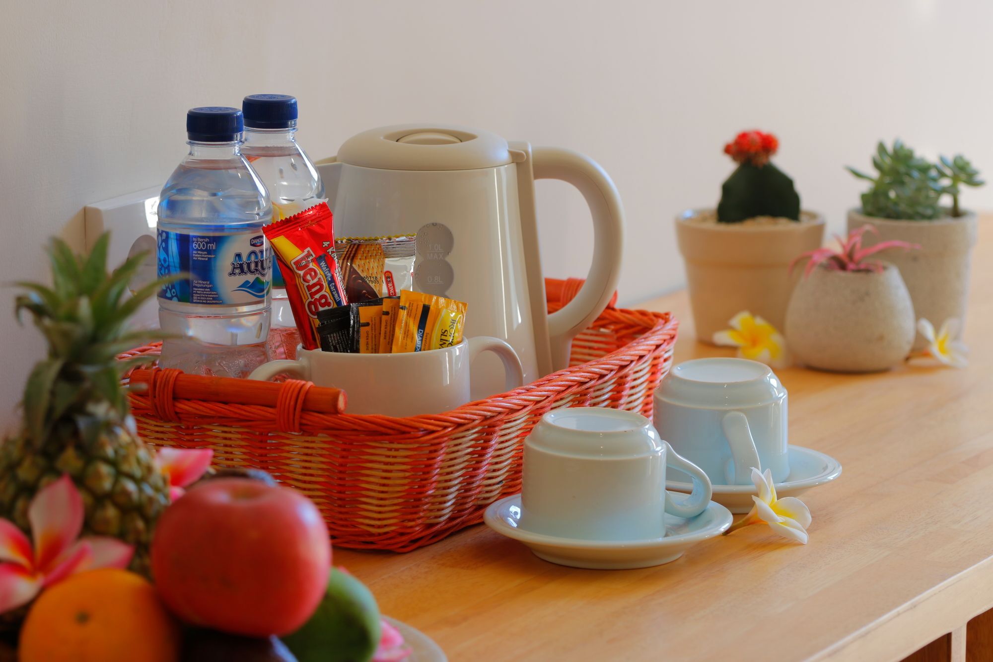 Iconic Bali Living Bed & Breakfast Denpasar  Ngoại thất bức ảnh