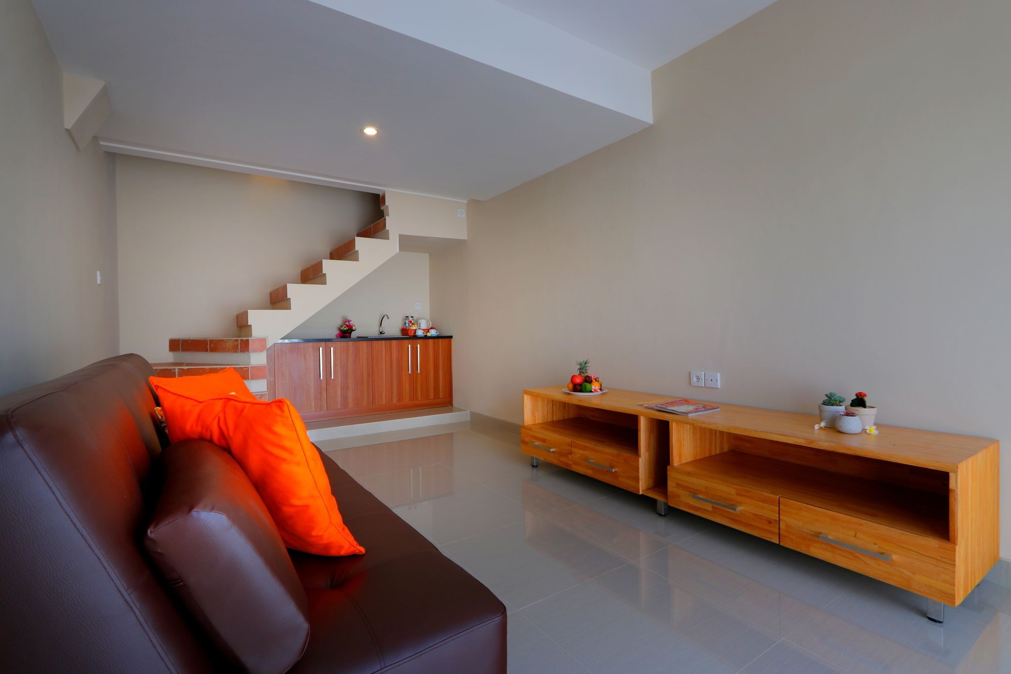 Iconic Bali Living Bed & Breakfast Denpasar  Ngoại thất bức ảnh